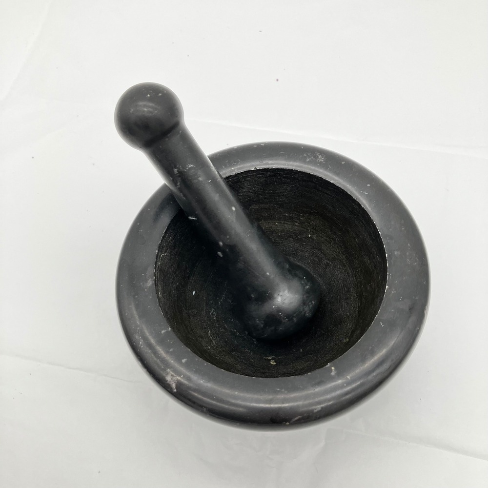 Mortar and Pestle 5in Black Stone Heavyweight Grinder